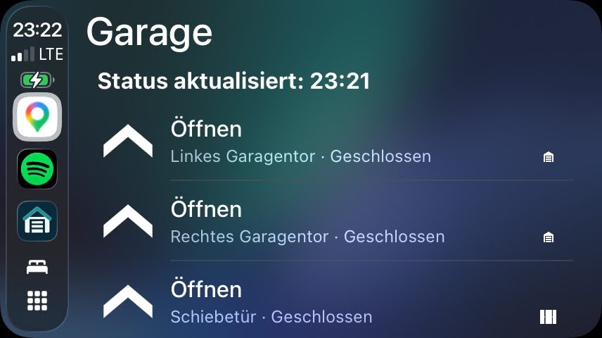Garage Door Assistant in CarPlay with three manual door actions